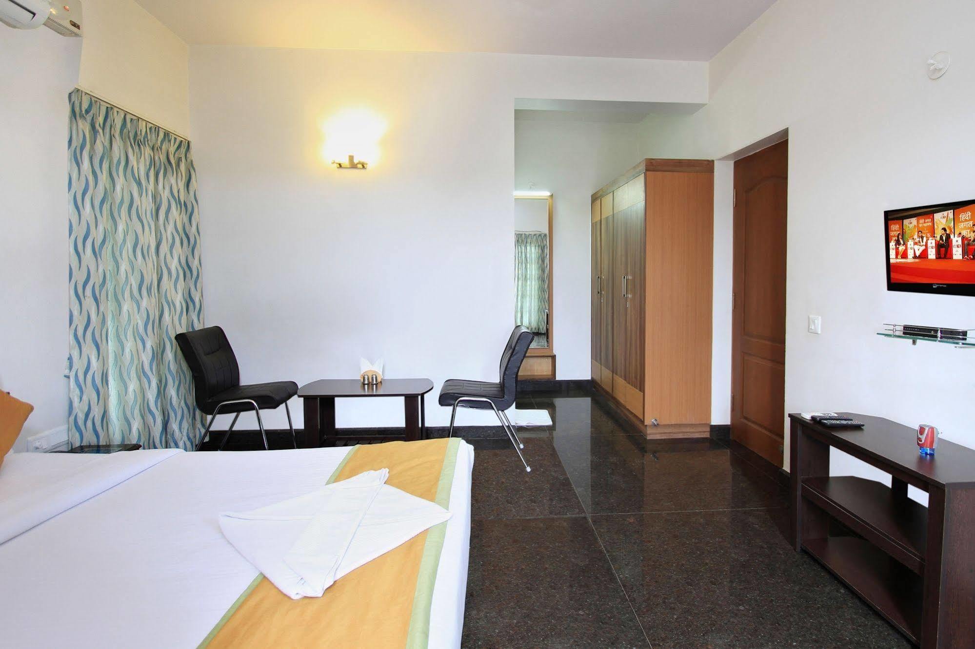 Orange Suites Airport Transit Stay Yelahanka Exterior photo